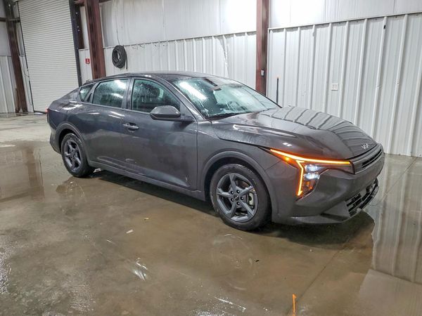 2026 KIA K4 LX, LXS