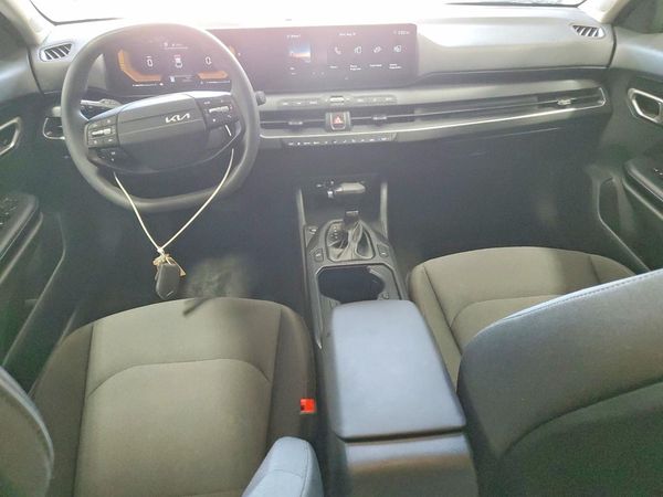 2026 KIA K4 LX, LXS