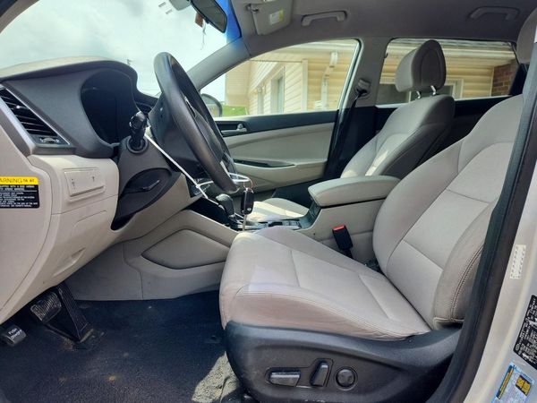 2018 HYUNDAI TUCSON