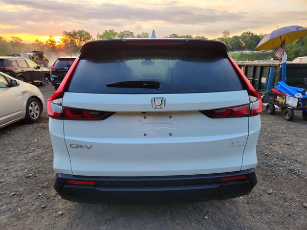 2025 HONDA CR-V