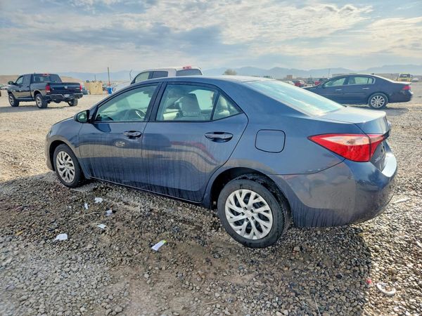 2017 TOYOTA COROLLA