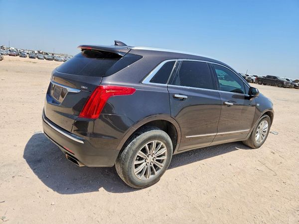 2018 CADILLAC XT5