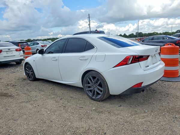 2015 LEXUS IS