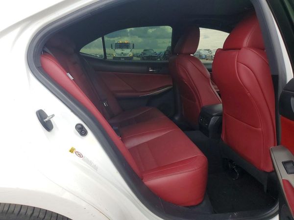 2015 LEXUS IS