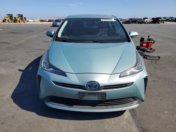 2019 TOYOTA PRIUS L/LE/XLE/LTD.