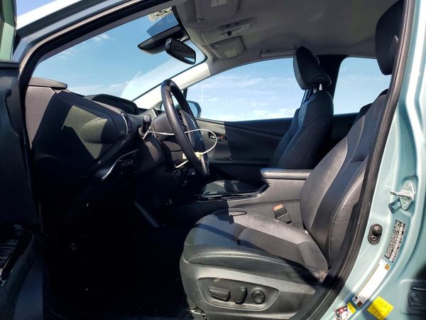 2019 TOYOTA PRIUS L/LE/XLE/LTD.