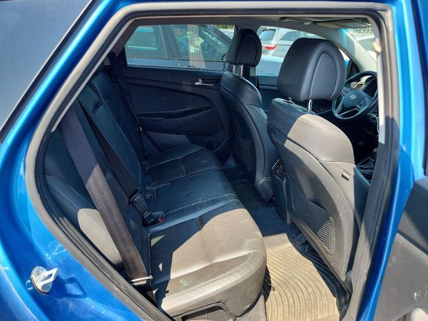 2017 HYUNDAI TUCSON