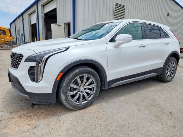 2021 CADILLAC XT4 Premium Luxury