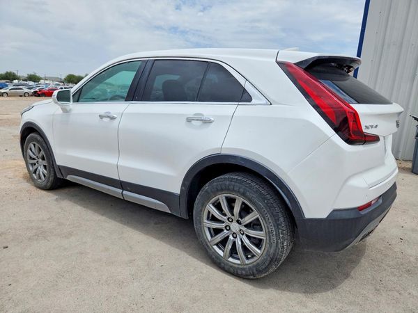 2021 CADILLAC XT4 Premium Luxury