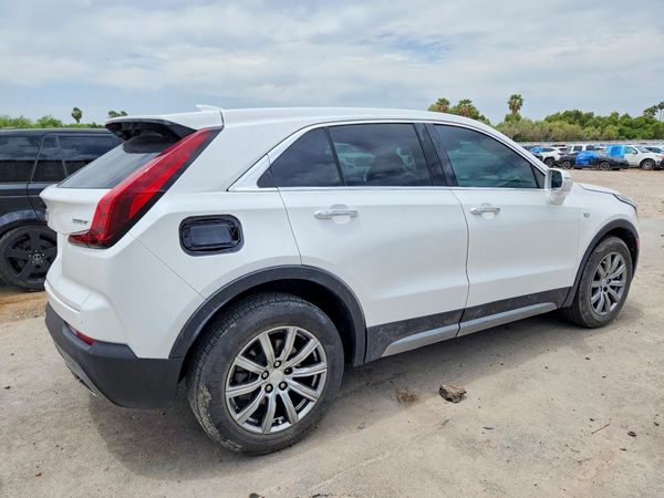 2021 CADILLAC XT4 Premium Luxury