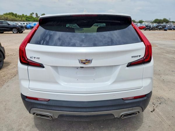 2021 CADILLAC XT4 Premium Luxury