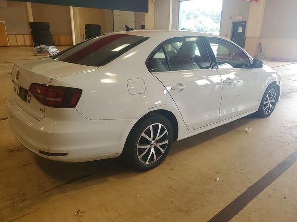 2017 VOLKSWAGEN JETTA