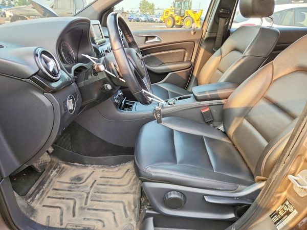 2014 MERCEDES-BENZ B250