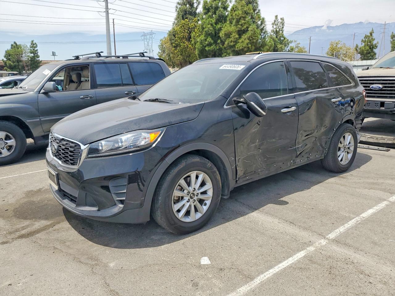 2019 KIA SORENTO L, LX, S