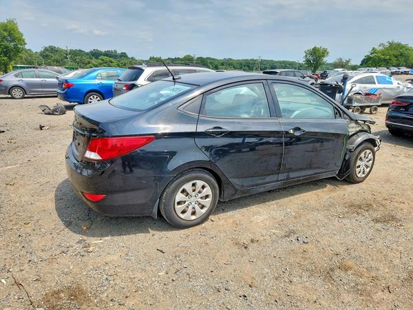 2017 HYUNDAI ACCENT SE Base