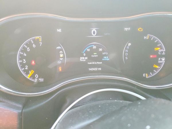 2015 JEEP GRAND CHEROKEE LAREDO 4X4