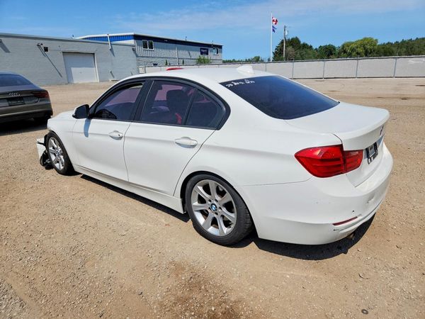 2014 BMW 320