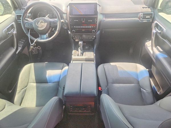 2022 LEXUS GX