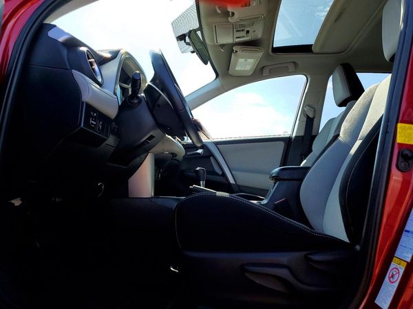 2016 TOYOTA RAV4 XLE (M Grade)