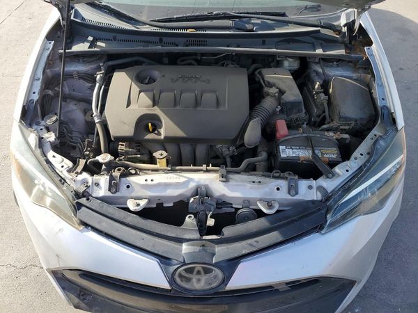 2019 TOYOTA COROLLA