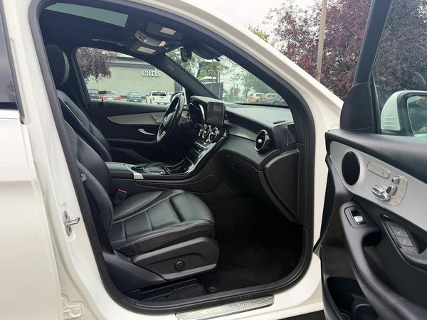2022 MERCEDES-BENZ GLC GLC300 4MATIC