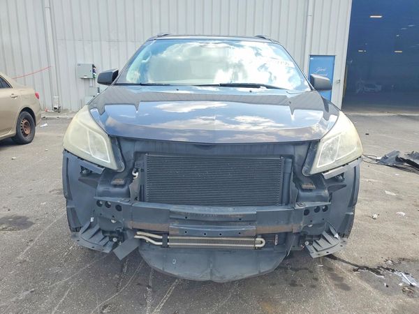 2013 CHEVROLET TRAVERSE LS