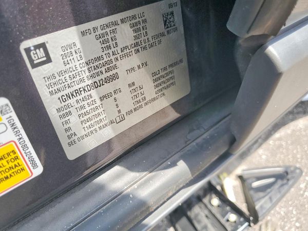 2013 CHEVROLET TRAVERSE LS