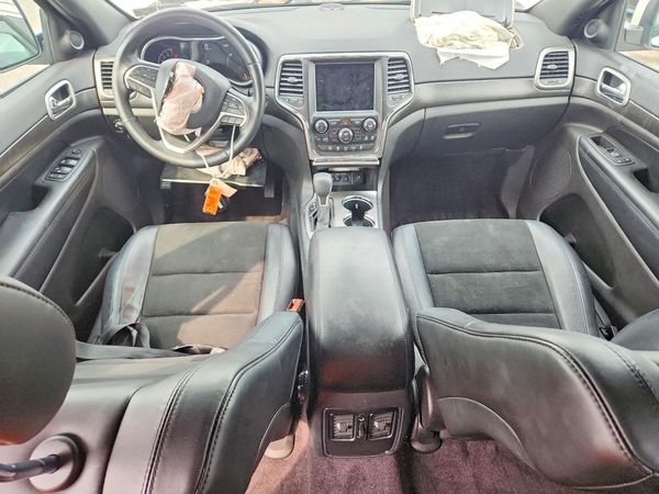 2018 JEEP GRAND CHEROKEE Laredo