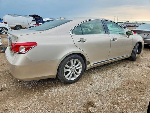 2012 LEXUS ES