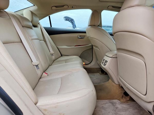 2012 LEXUS ES