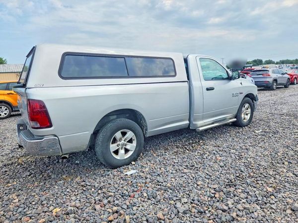 2015 RAM 1500 ST