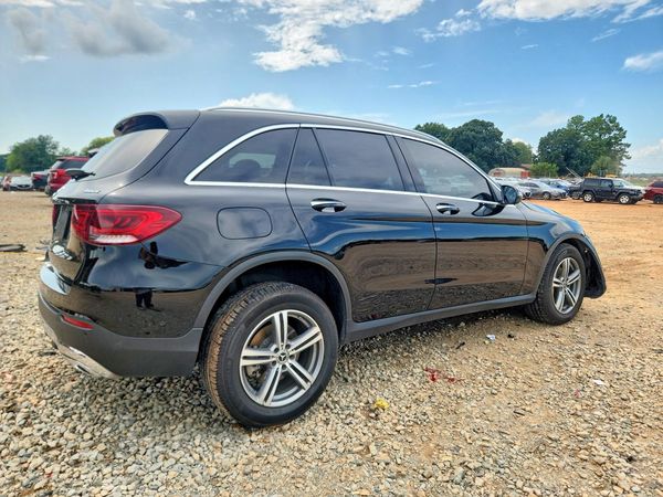 2021 MERCEDES-BENZ GLC GLC300-4M