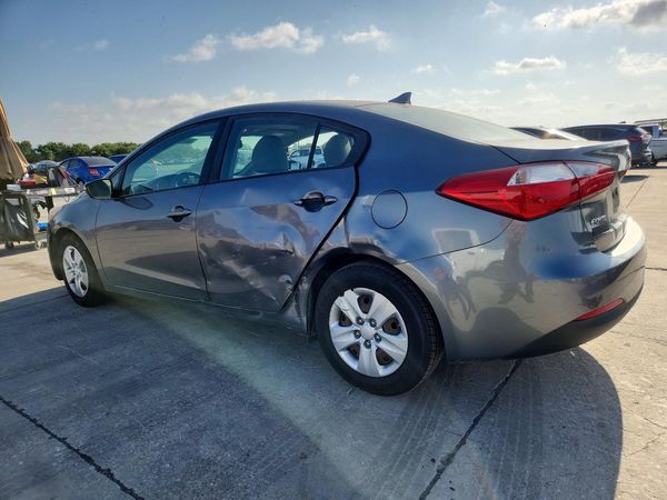 2016 KIA FORTE
