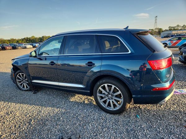 2018 AUDI Q7 quattro Prestige
