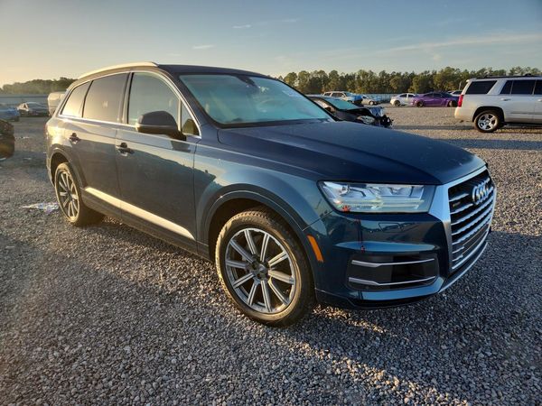 2018 AUDI Q7 quattro Prestige