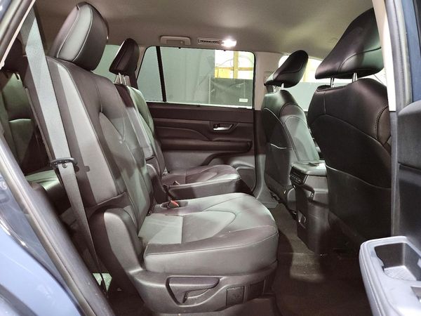 2025 TOYOTA GRAND HIGHLANDER