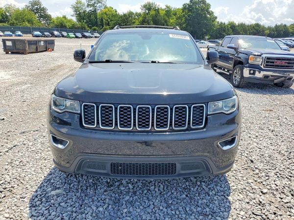 2018 JEEP GRAND CHEROKEE Laredo
