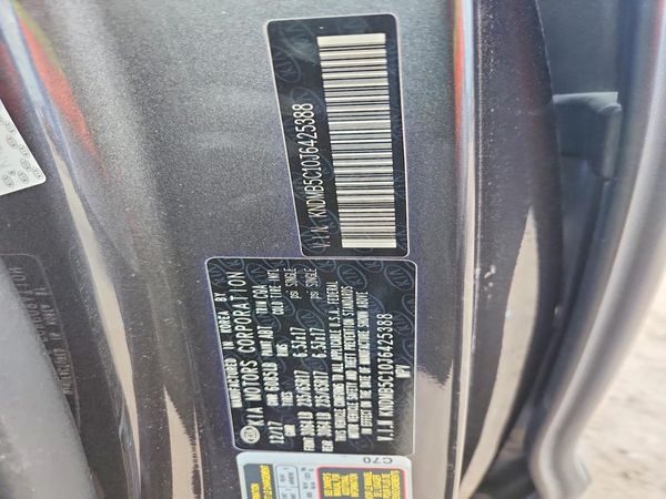 2018 KIA SEDONA LX