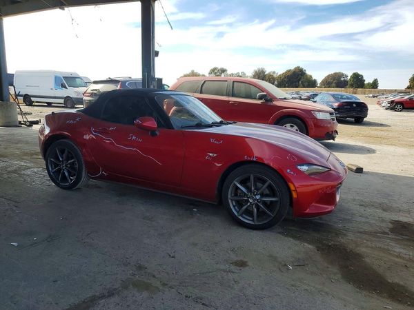 2016 MAZDA MX-5 MIATA