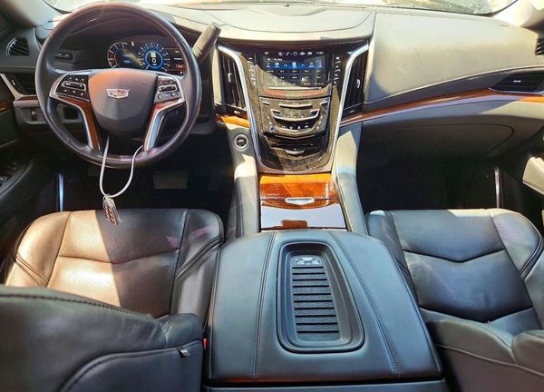 2020 CADILLAC ESCALADE