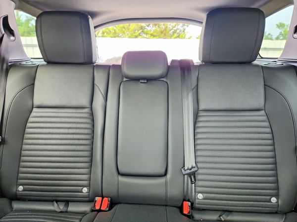 2023 LAND ROVER DISCOVERY SPORT SE