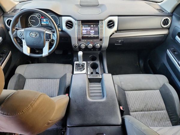 2015 TOYOTA TUNDRA SR5 Grade