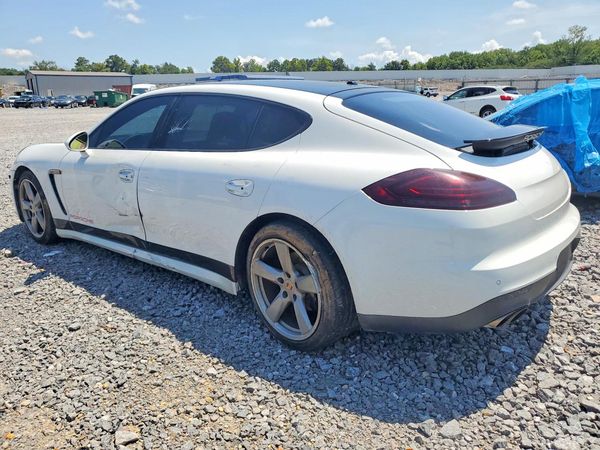 2014 PORSCHE PANAMERA 4S Executive