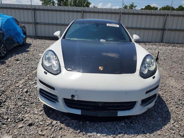 2014 PORSCHE PANAMERA 4S Executive