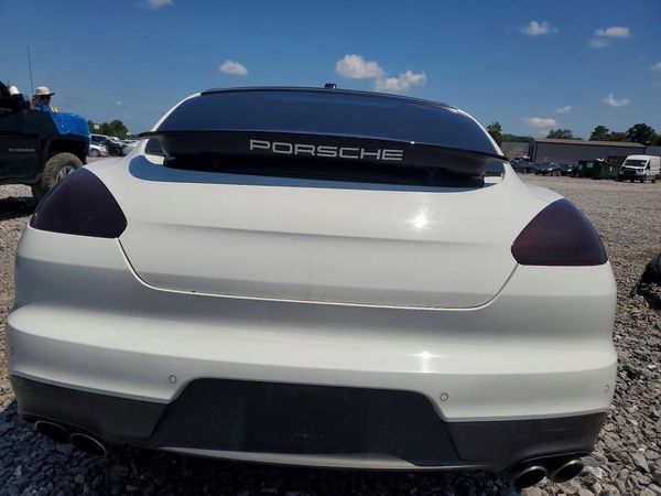 2014 PORSCHE PANAMERA 4S Executive