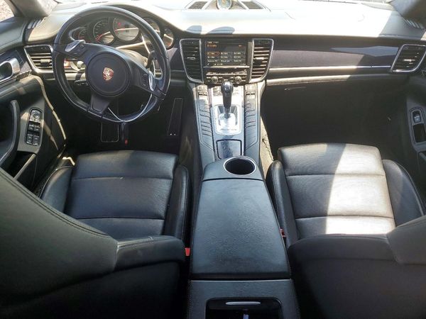 2014 PORSCHE PANAMERA 4S Executive