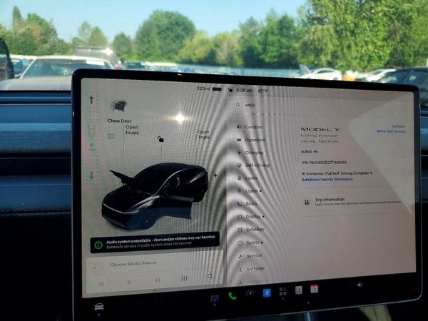 2026 TESLA MODEL Y