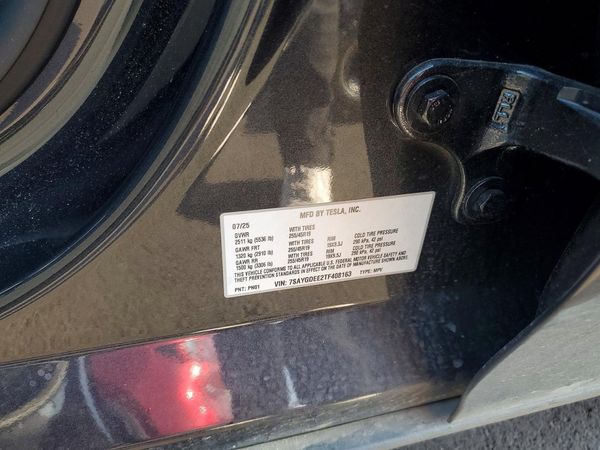 2026 TESLA MODEL Y