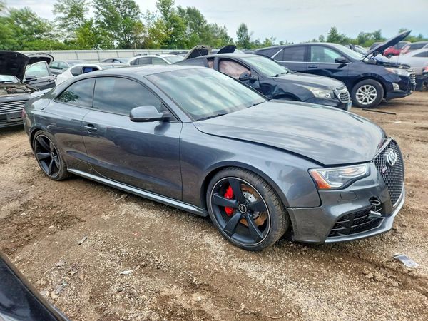 2015 AUDI RS5