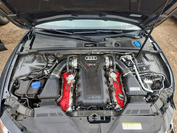 2015 AUDI RS5